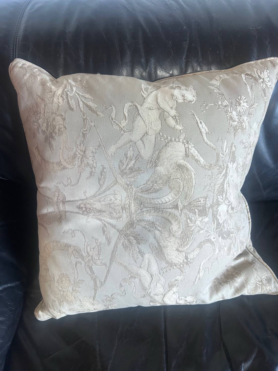 Scatter cushions 