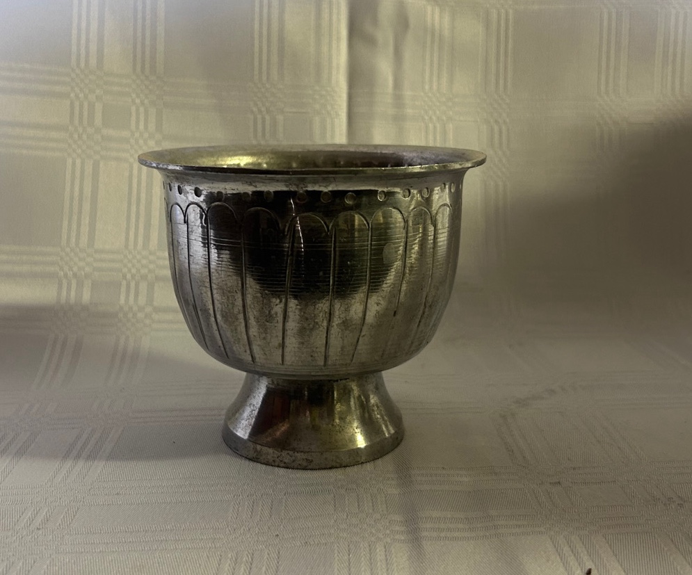 Pewter Floral bowl - small 