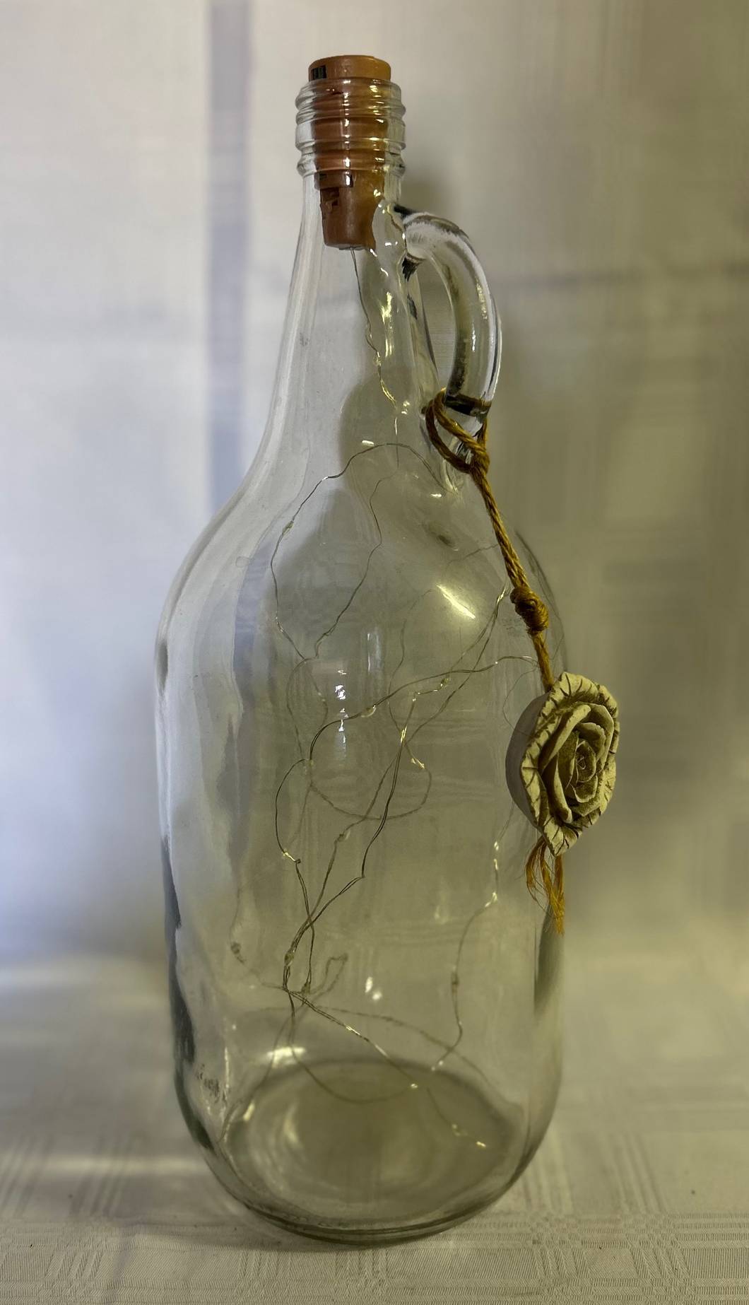 “Oortjie” Glass bottle with Battery String Light