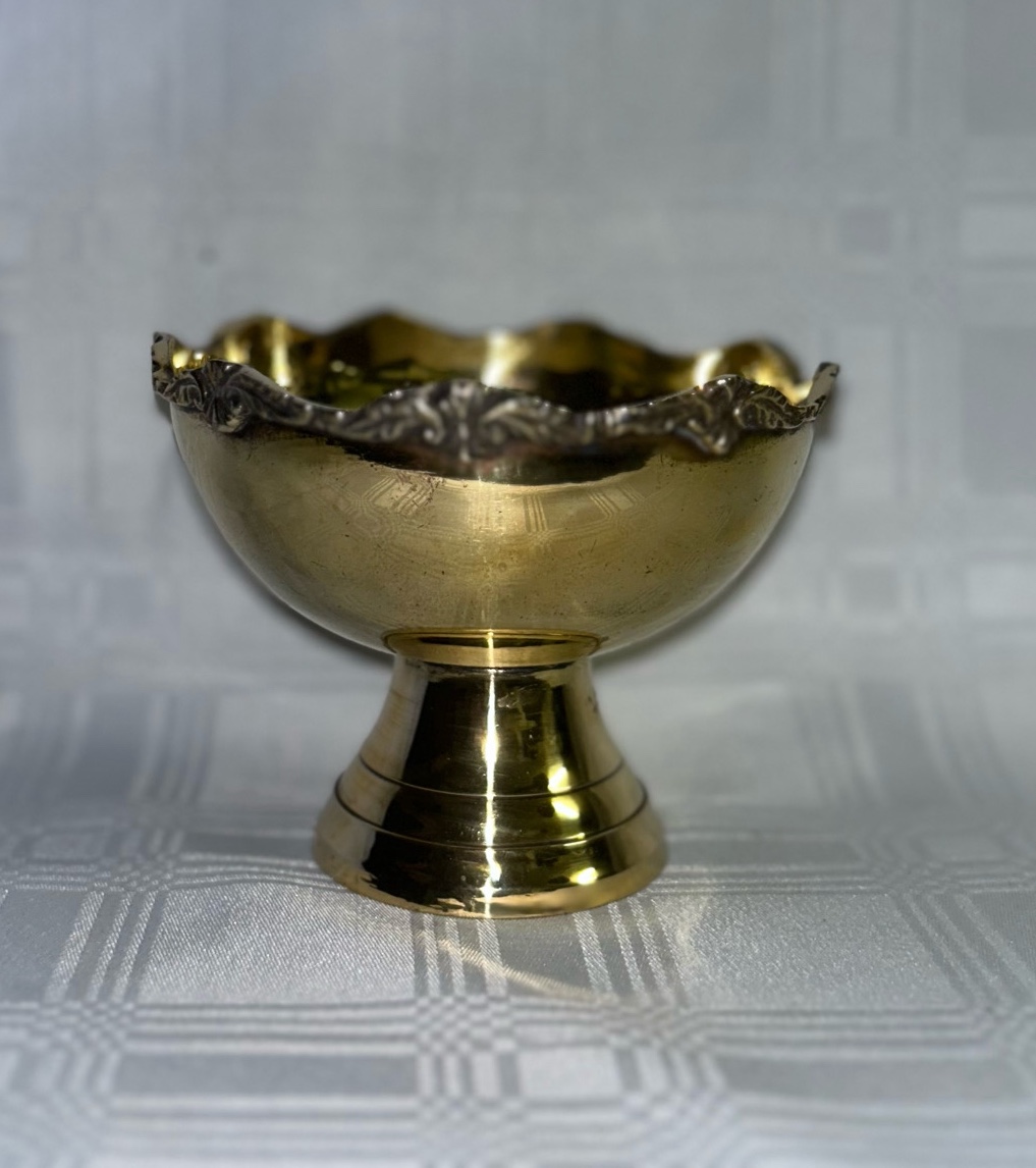 Round Gold Decorative Bowl