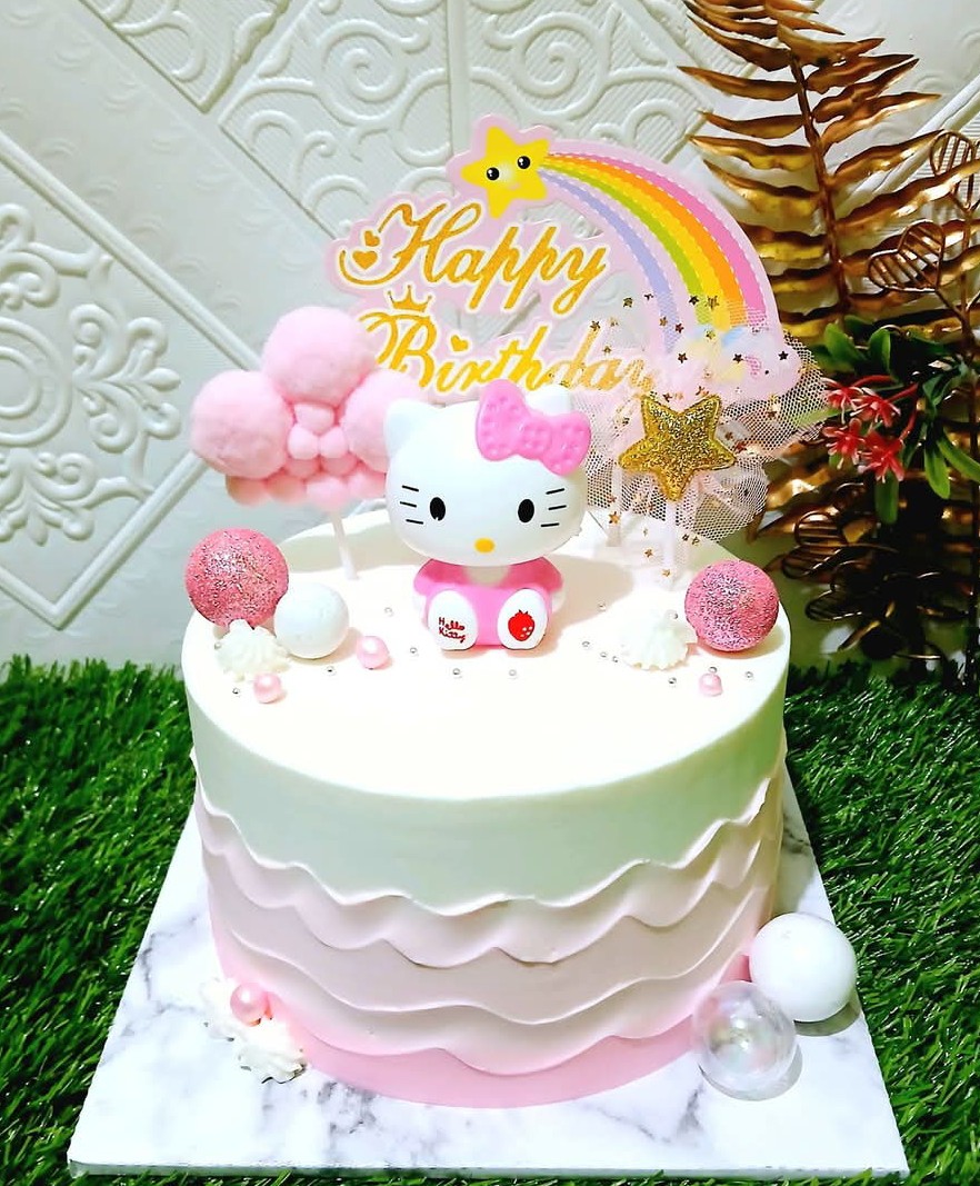Hello Kitty Themed Cake 
