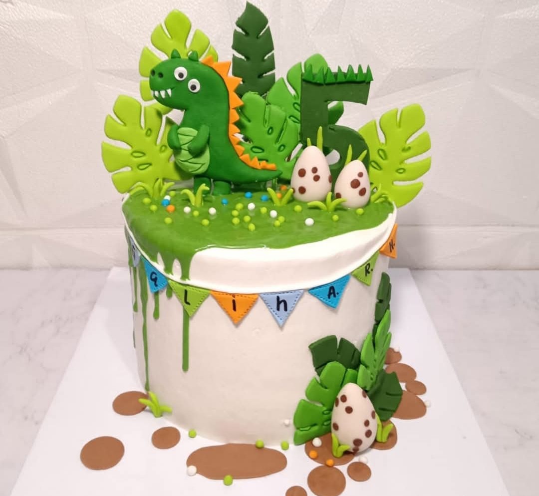 Dinosaur Themed Cake