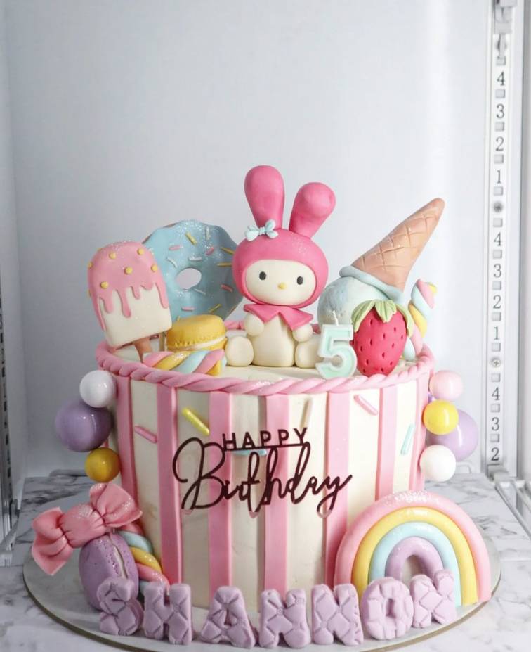 My Melody Themed Cake 
